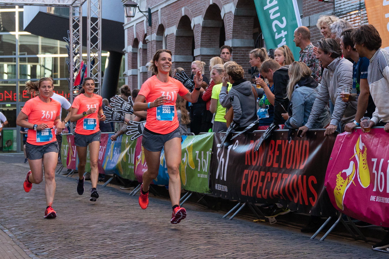 IZGS bij grachtenloop dankzij 361°
