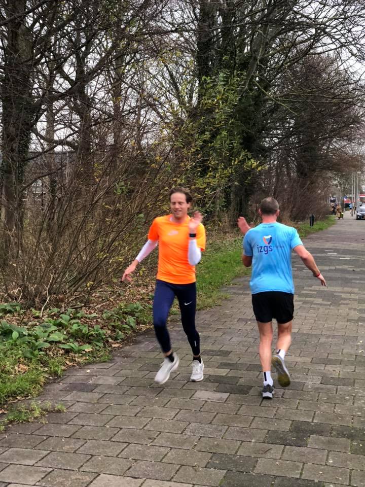 PR-regen tijdens zwemloop IZGS